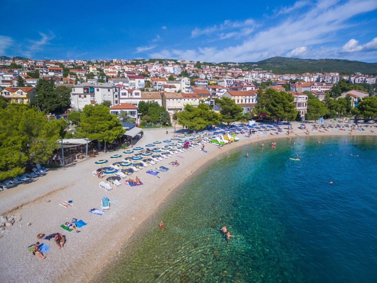 Apartments Roko Crikvenica Exterior photo